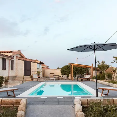 Scrusciu Ri Mari, Noto Holiday home