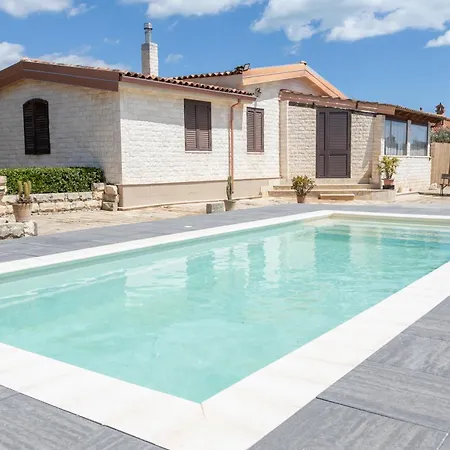 Scrusciu Ri Mari, Noto Feriehus Lido di Noto